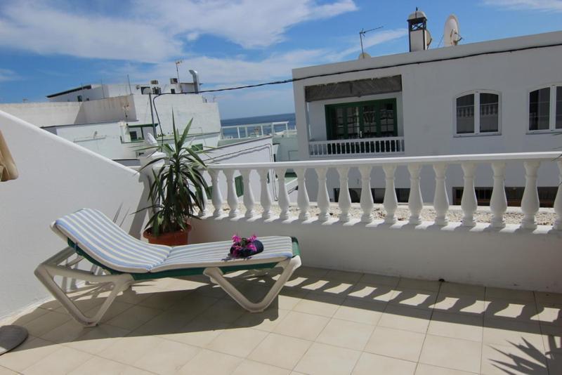 Apartamentos Los Dragos Puerto del Carmen  Bagian luar foto