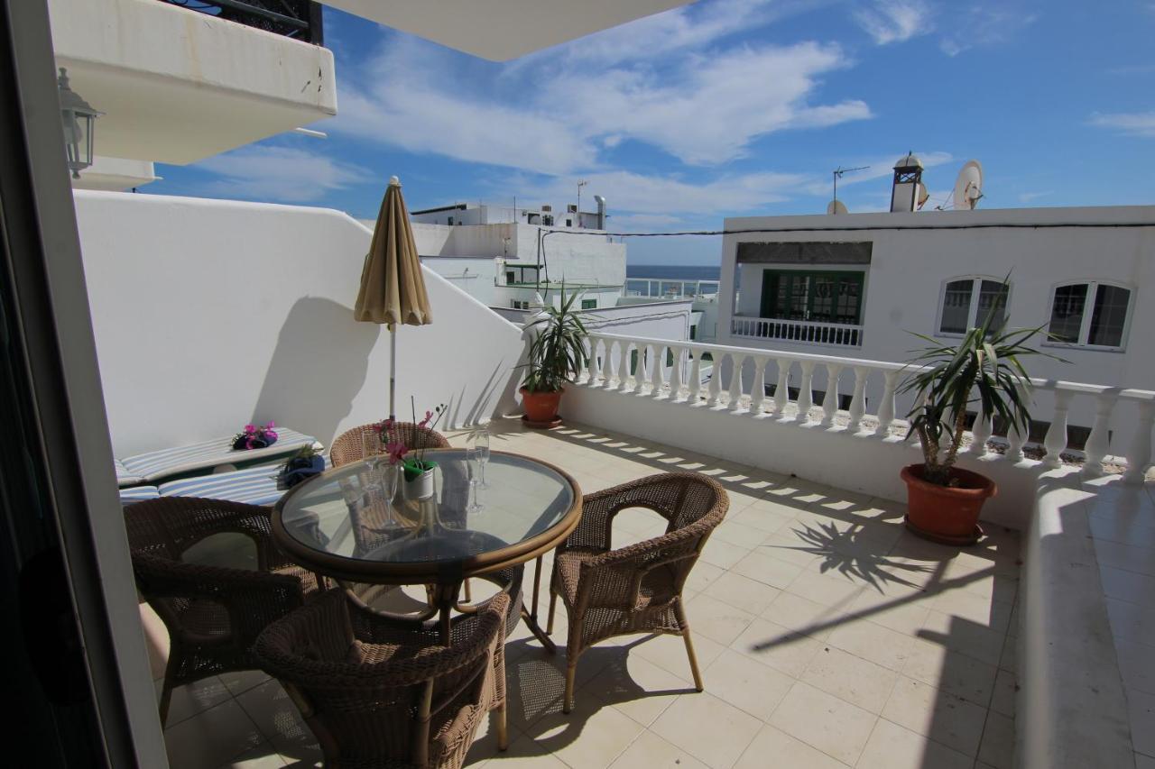 Apartamentos Los Dragos Puerto del Carmen  Bagian luar foto