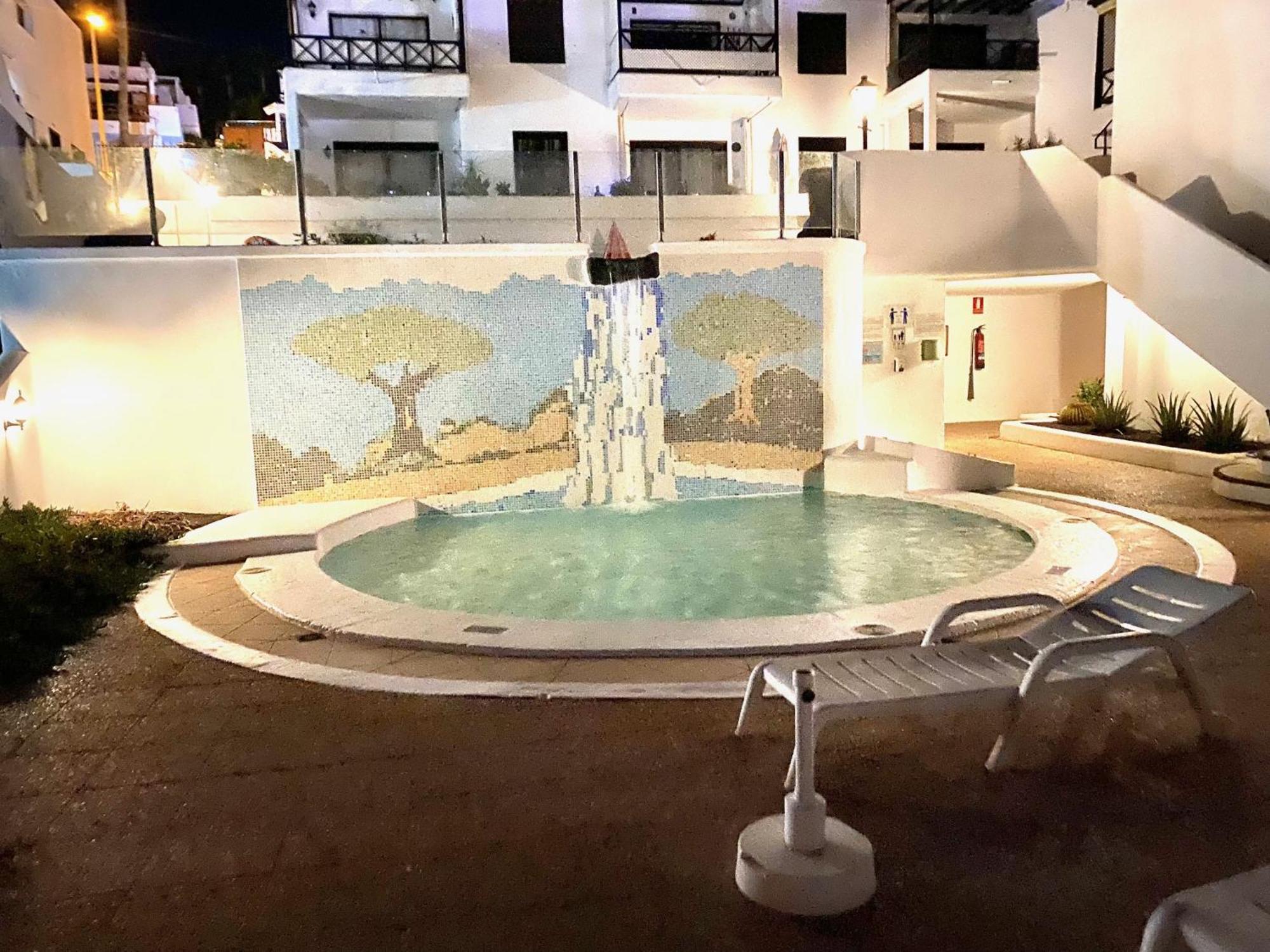 Apartamentos Los Dragos Puerto del Carmen  Bagian luar foto