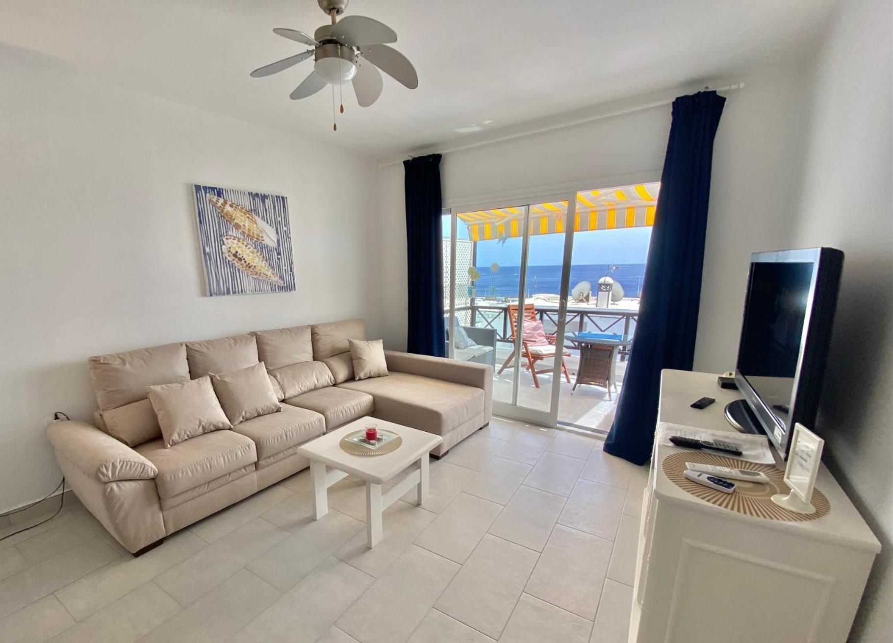 Apartamentos Los Dragos Puerto del Carmen  Bagian luar foto