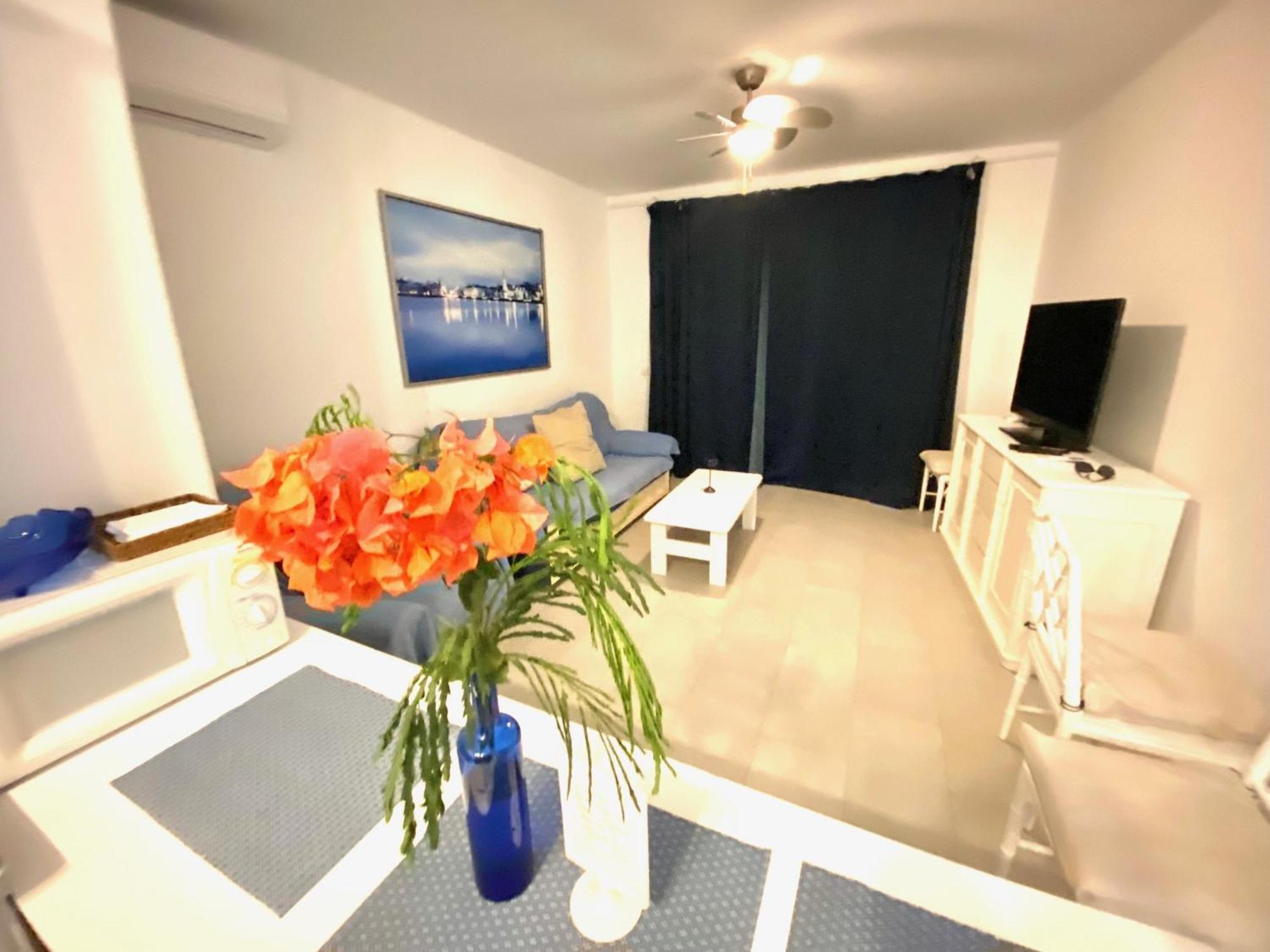 Apartamentos Los Dragos Puerto del Carmen  Bagian luar foto